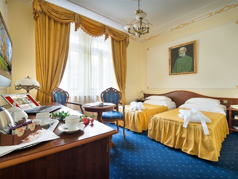 General Boutique Hotel & Wellness Prague Exterior photo