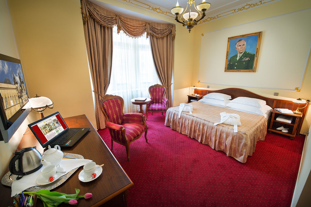 General Boutique Hotel & Wellness Prague Exterior photo