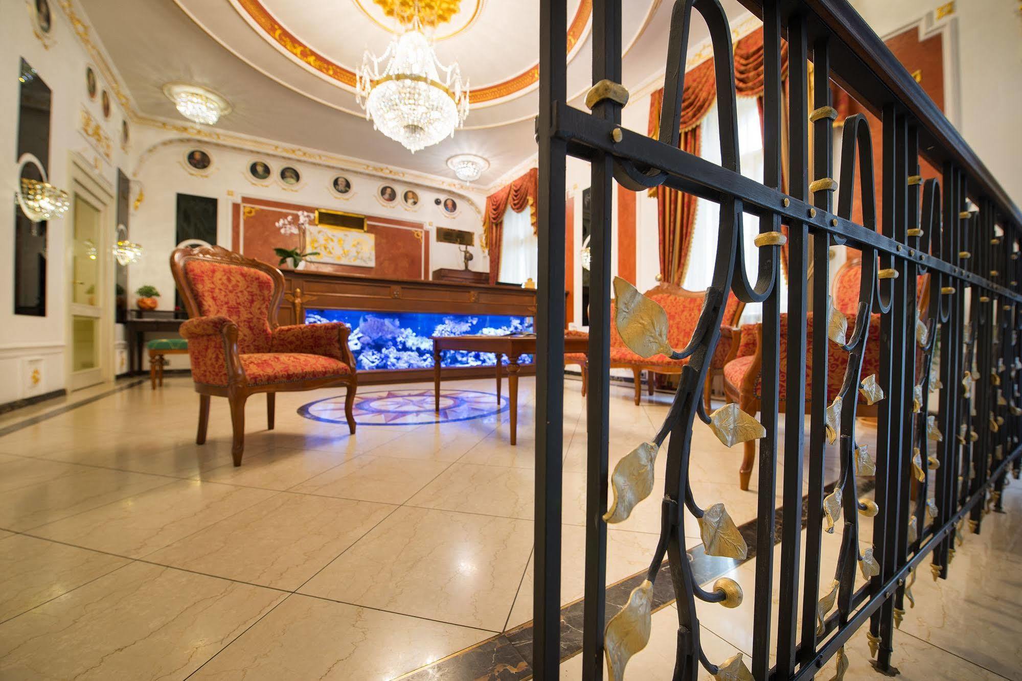 General Boutique Hotel & Wellness Prague Exterior photo