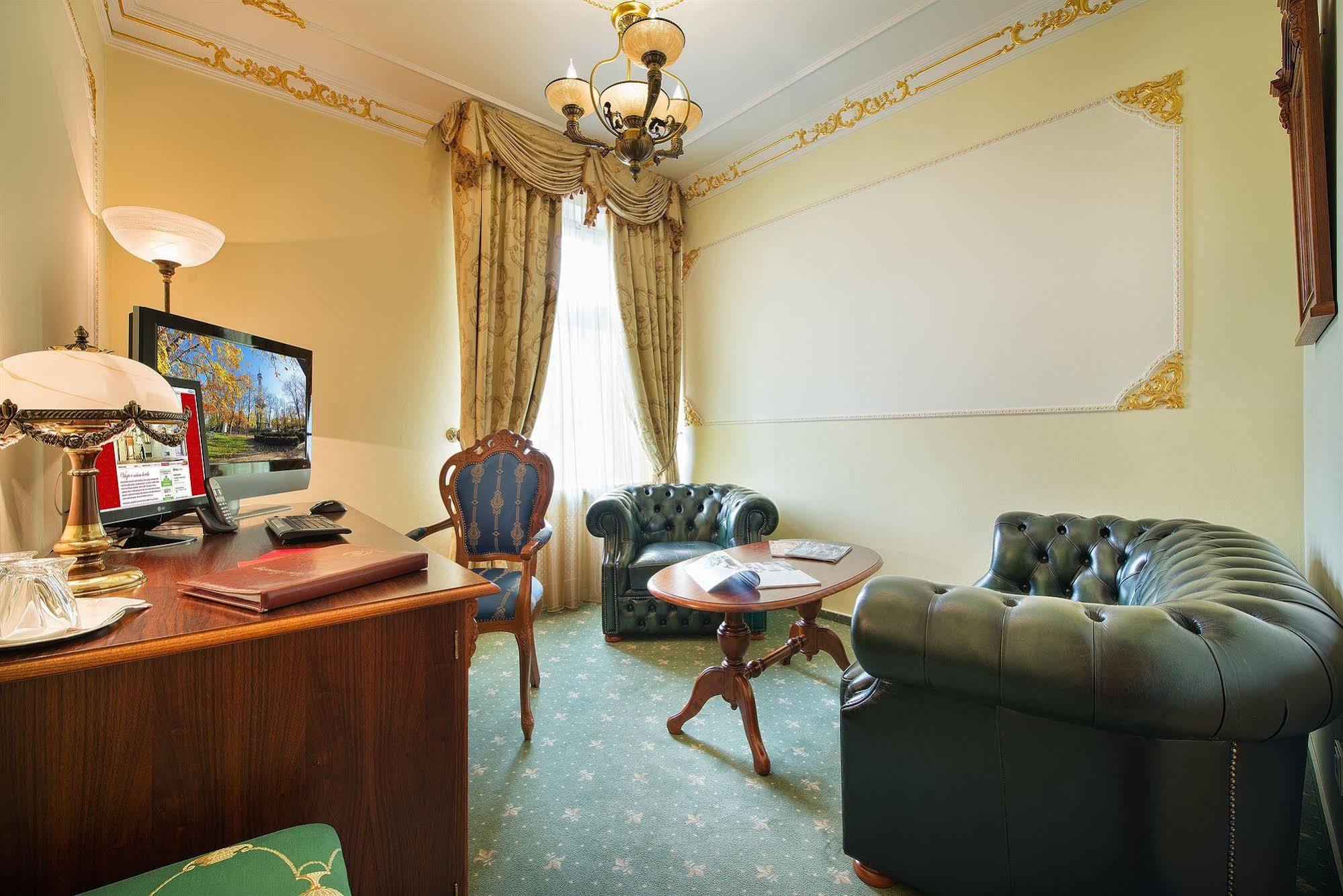 General Boutique Hotel & Wellness Prague Exterior photo